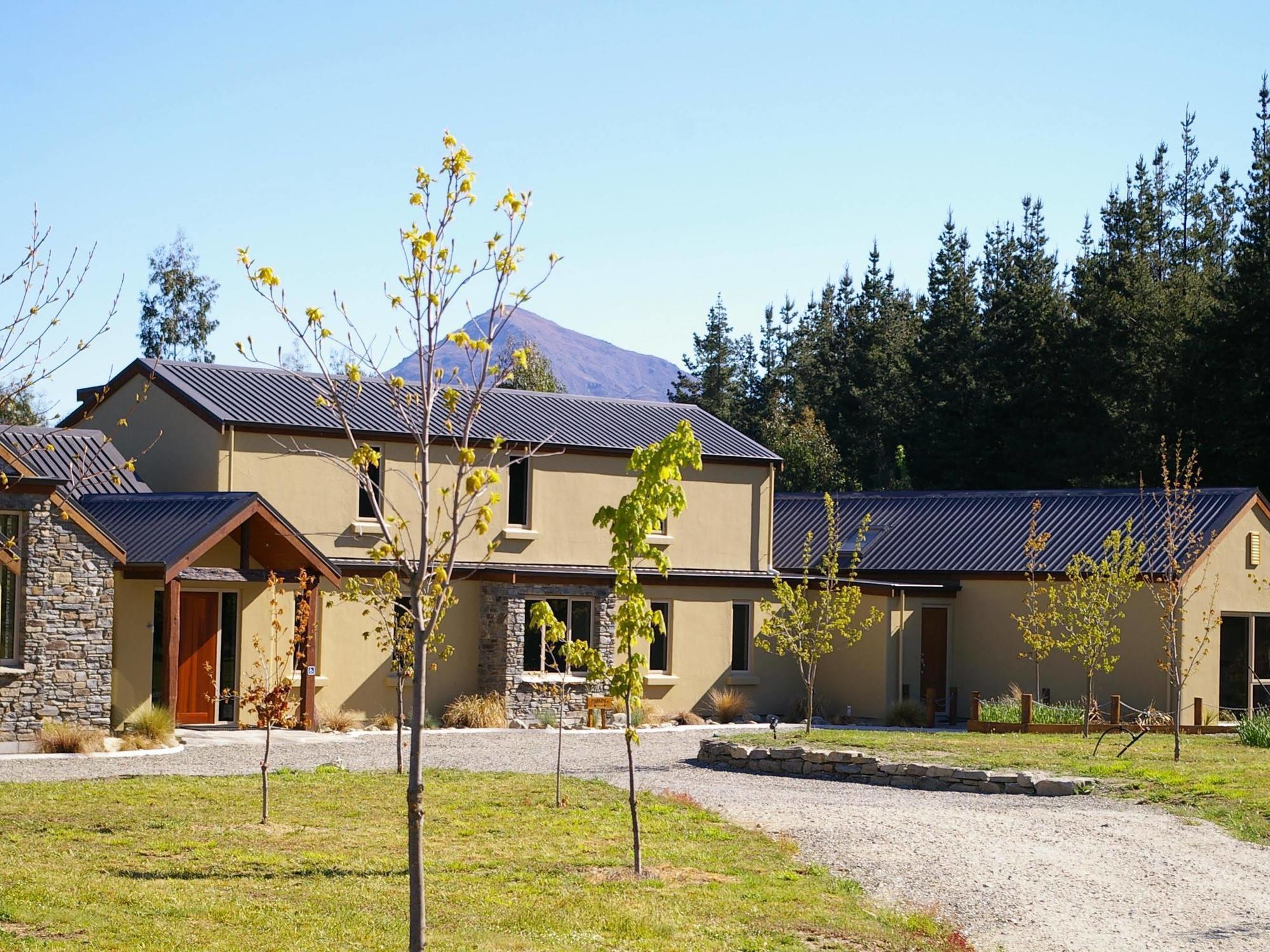 Maple Lodge Luxury Bed & Breakfast Albert Town Eksteriør billede